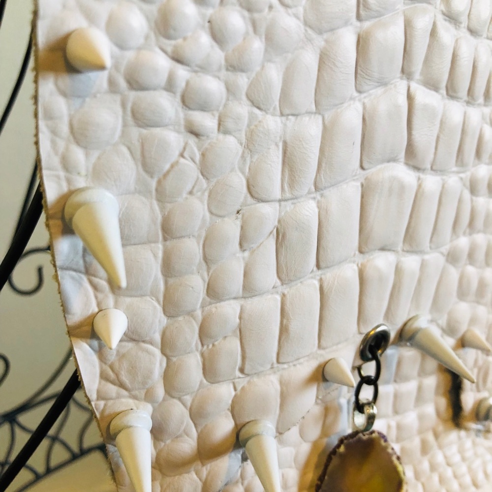 White hot spike agate purse - Picture 4 of 7